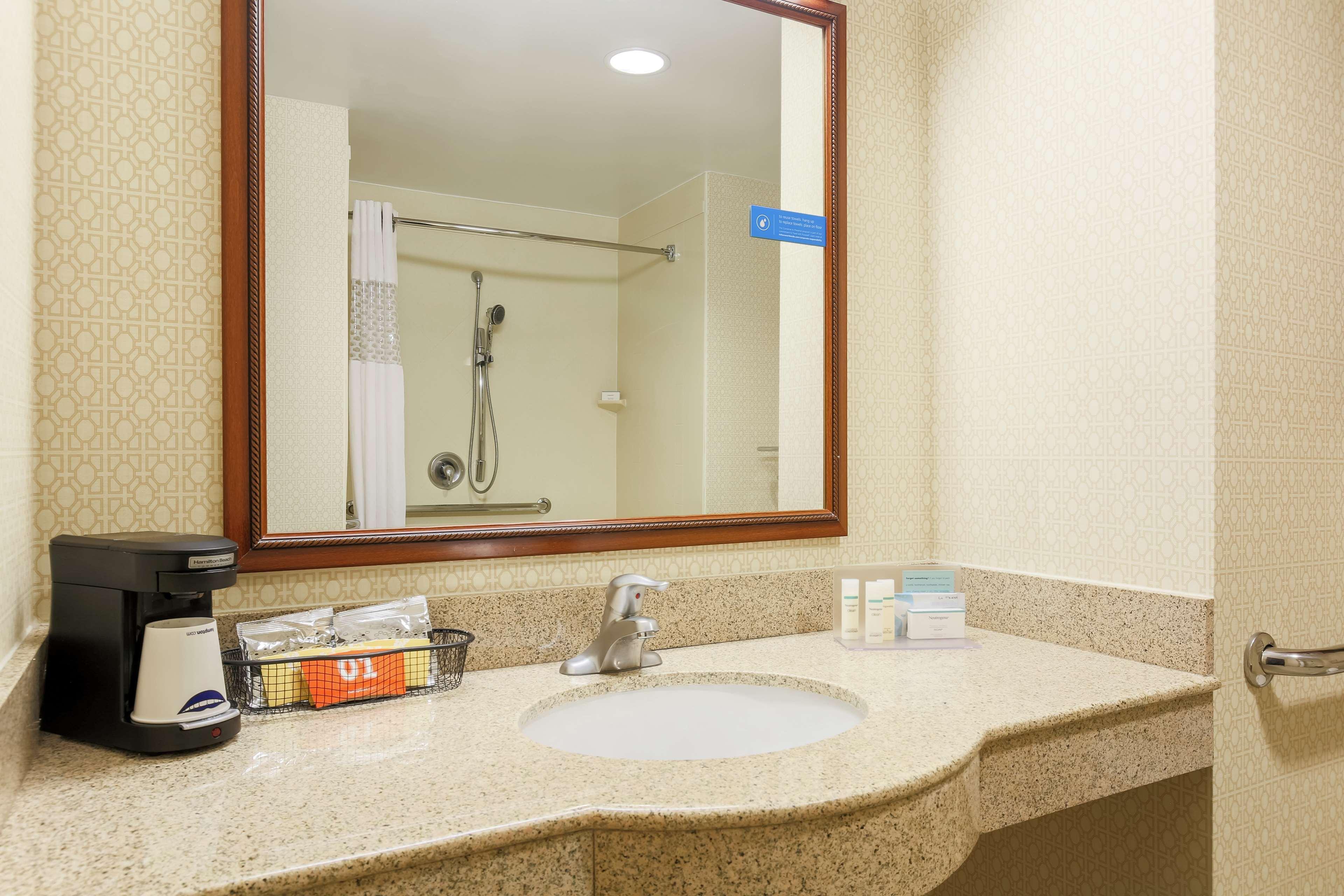 Hampton Inn & Suites Dallas-Allen Exteriör bild