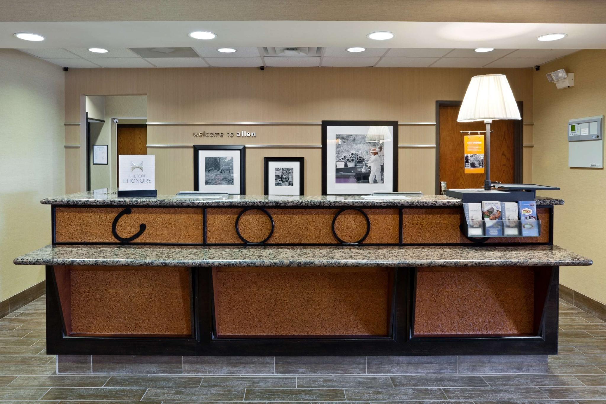 Hampton Inn & Suites Dallas-Allen Exteriör bild